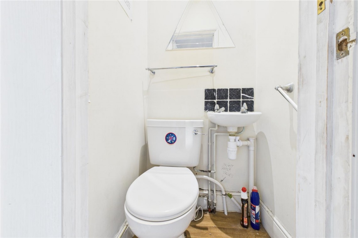 Images for 7 BED HMO | FAMILY HOME | HOTWELLS