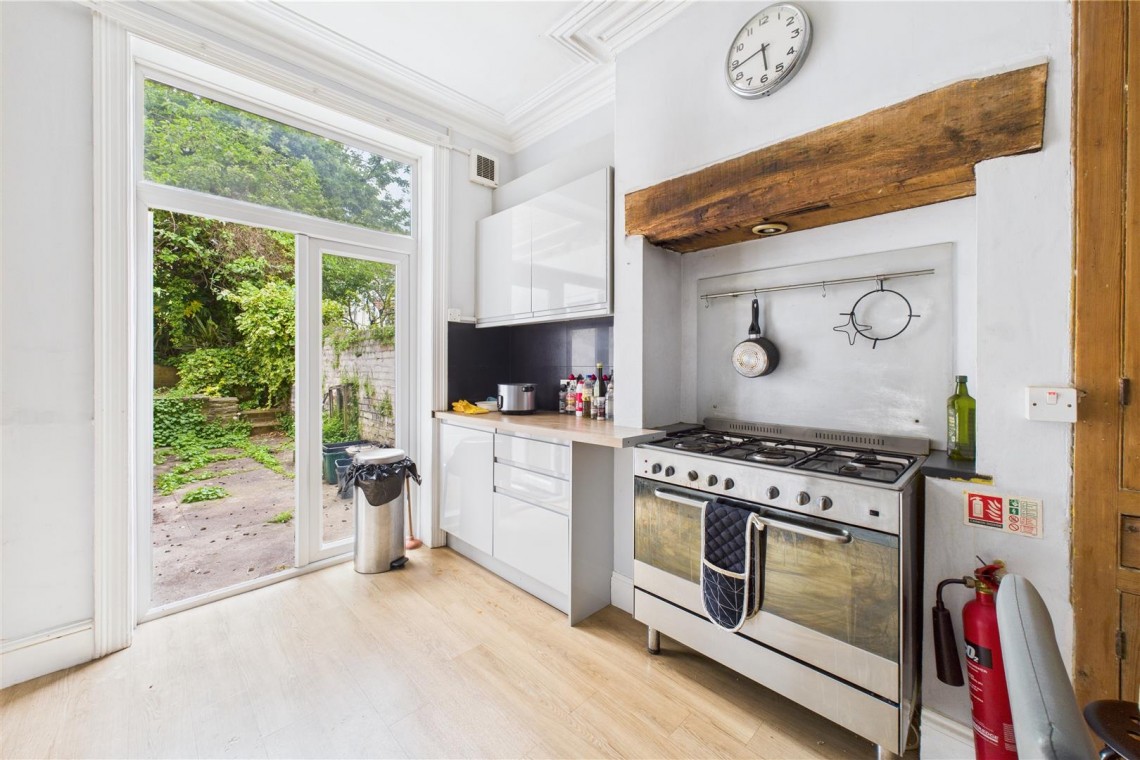 Images for 7 BED HMO | FAMILY HOME | HOTWELLS