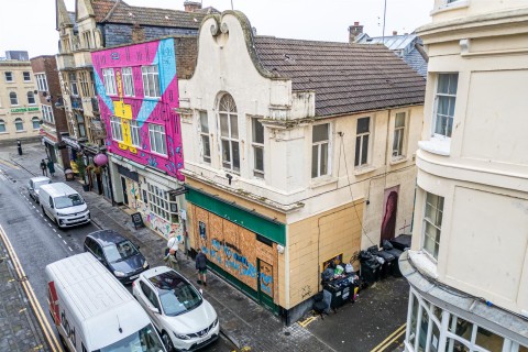 View Full Details for PLANNING | 8 BED HMO | £70K pa | WSM