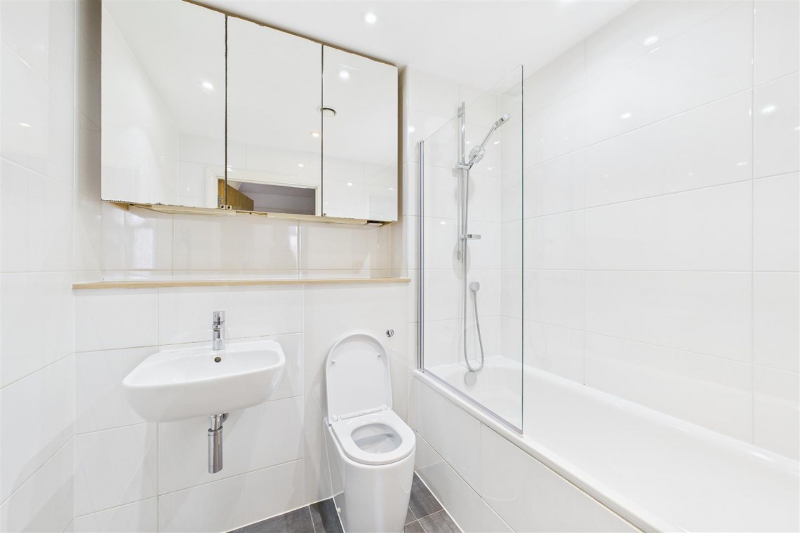 Images for Deanery Road, Harbourside