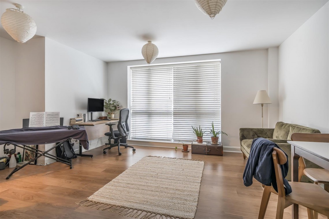 Images for Deanery Road, Harbourside