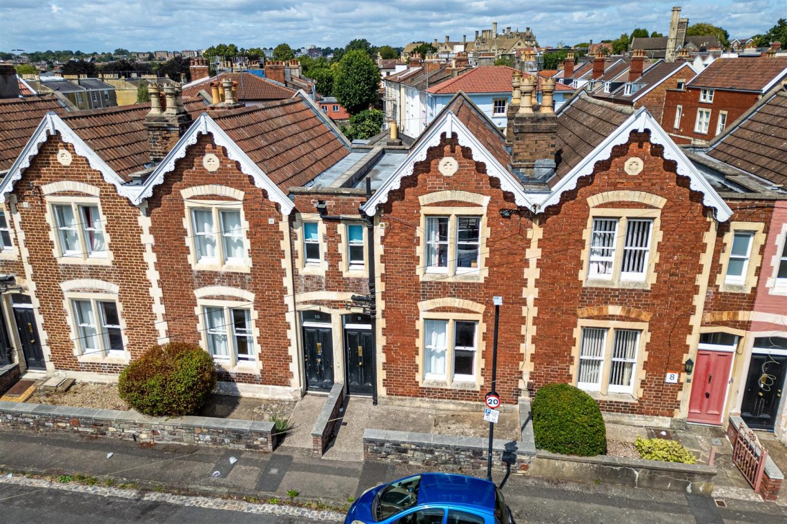 Images for FAMILY HOME / HMO | KINGSDOWN