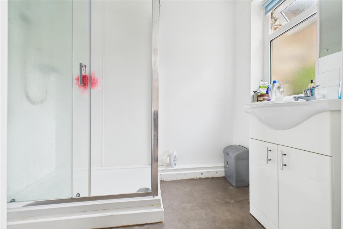 Images for FAMILY HOME / HMO | KINGSDOWN