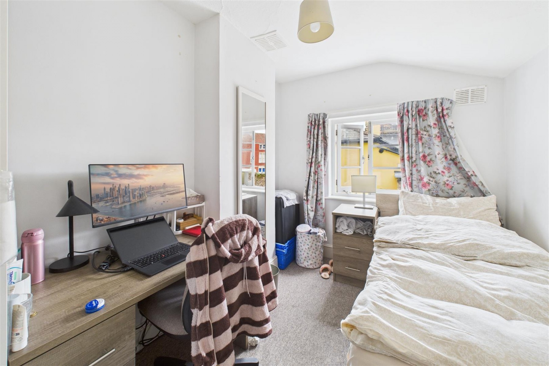 Images for FAMILY HOME / HMO | KINGSDOWN