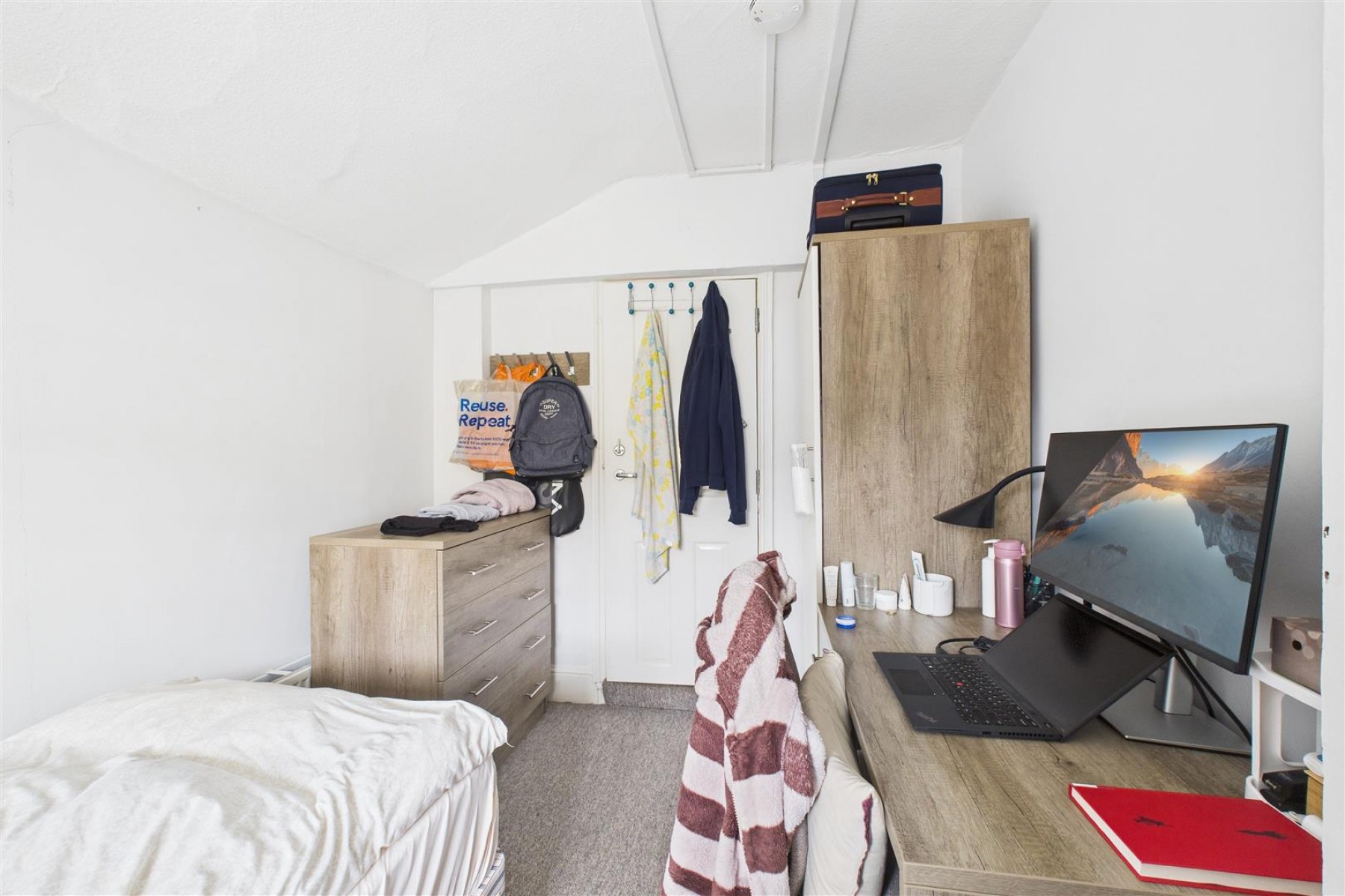 Images for FAMILY HOME / HMO | KINGSDOWN