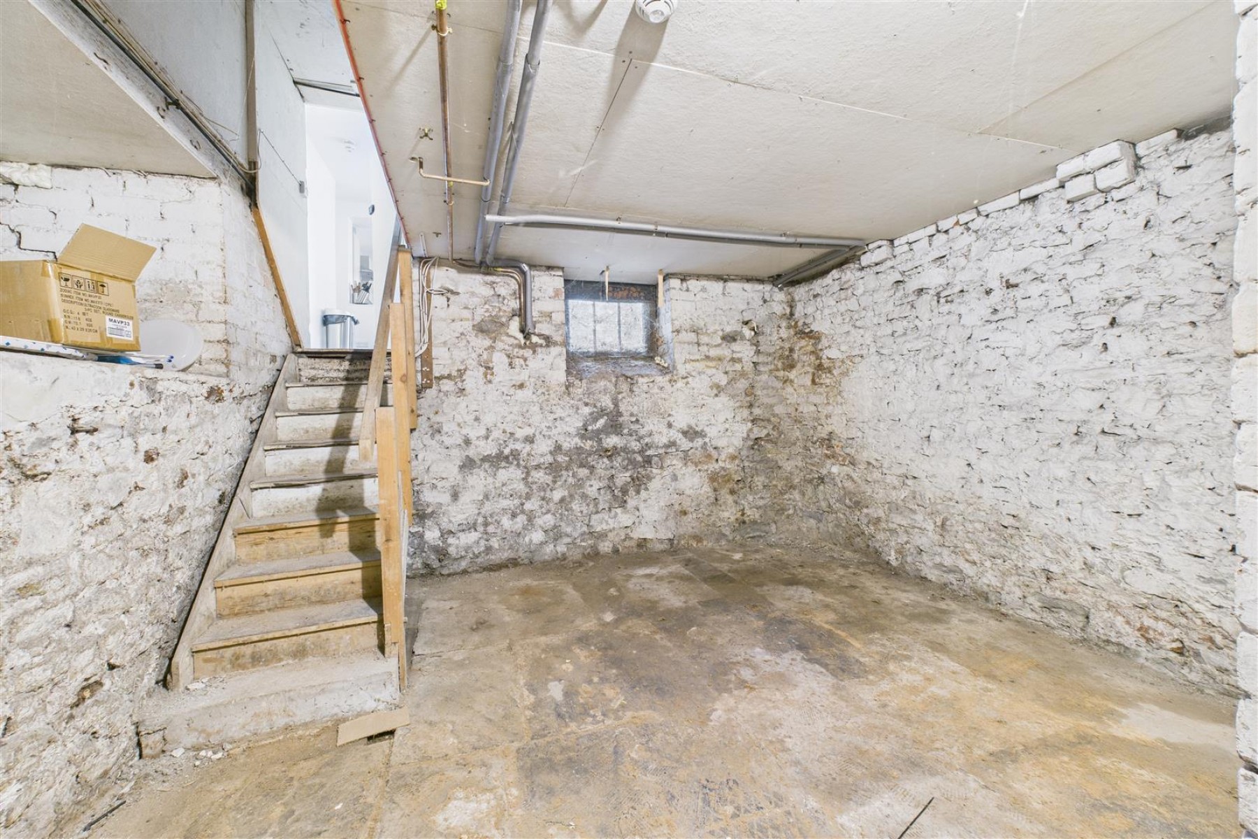 Images for FAMILY HOME / HMO | KINGSDOWN