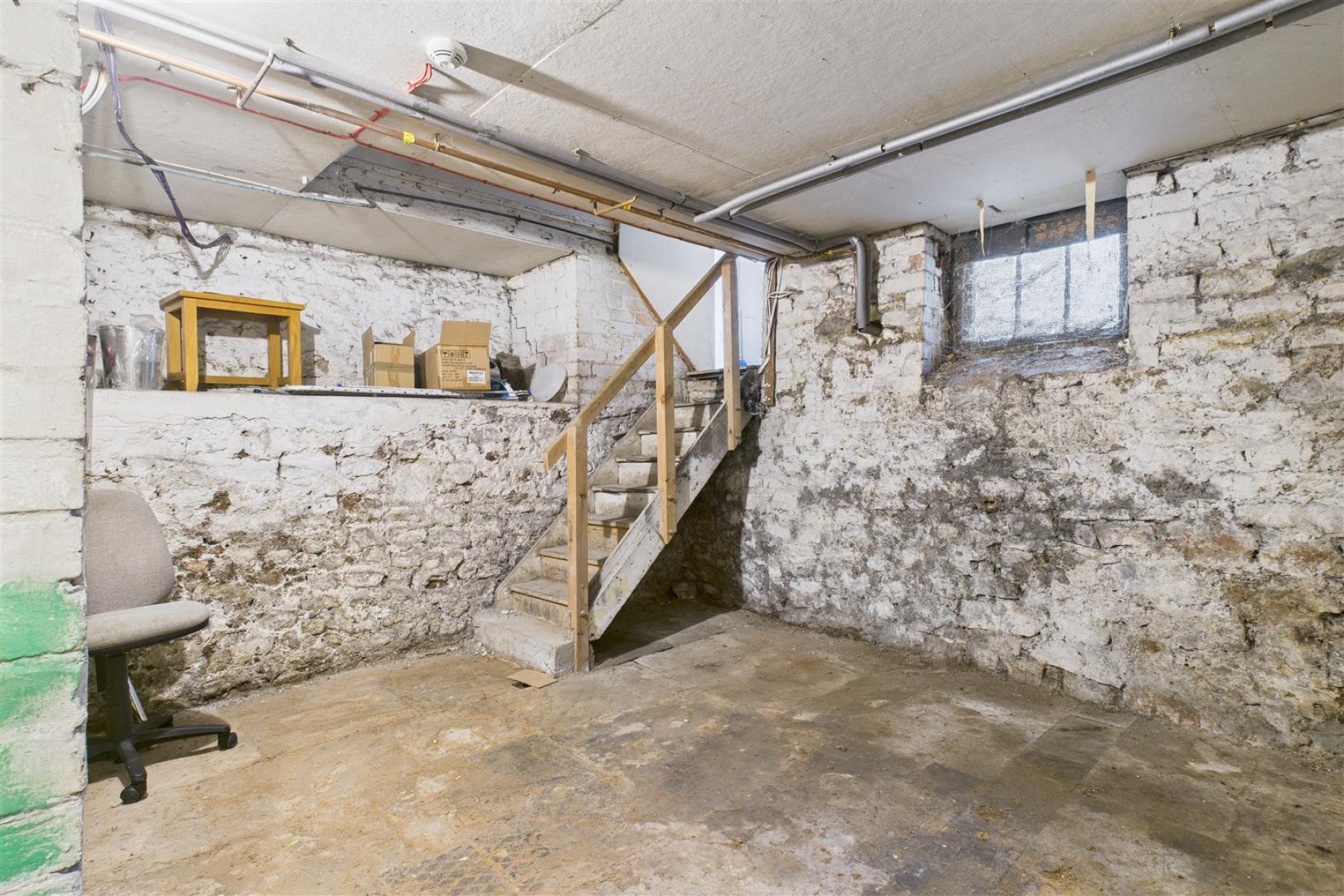 Images for FAMILY HOME / HMO | KINGSDOWN