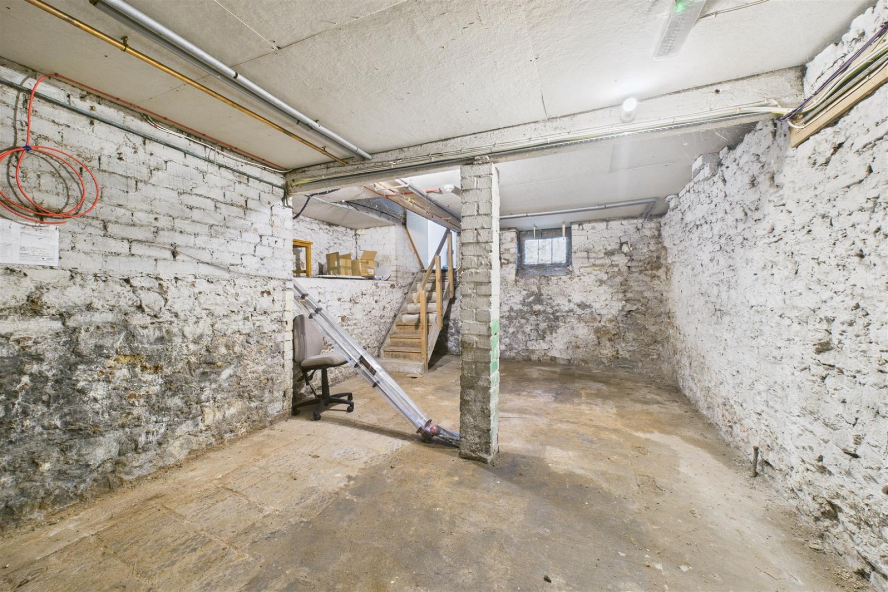 Images for FAMILY HOME / HMO | KINGSDOWN