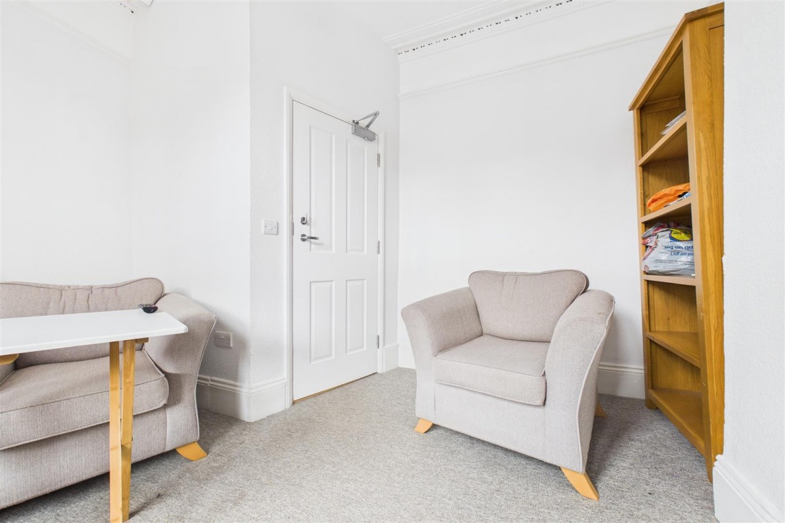 Images for FAMILY HOME / HMO | KINGSDOWN