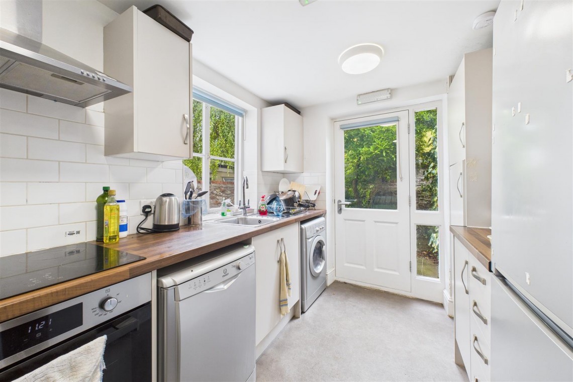 Images for FAMILY HOME / HMO | KINGSDOWN