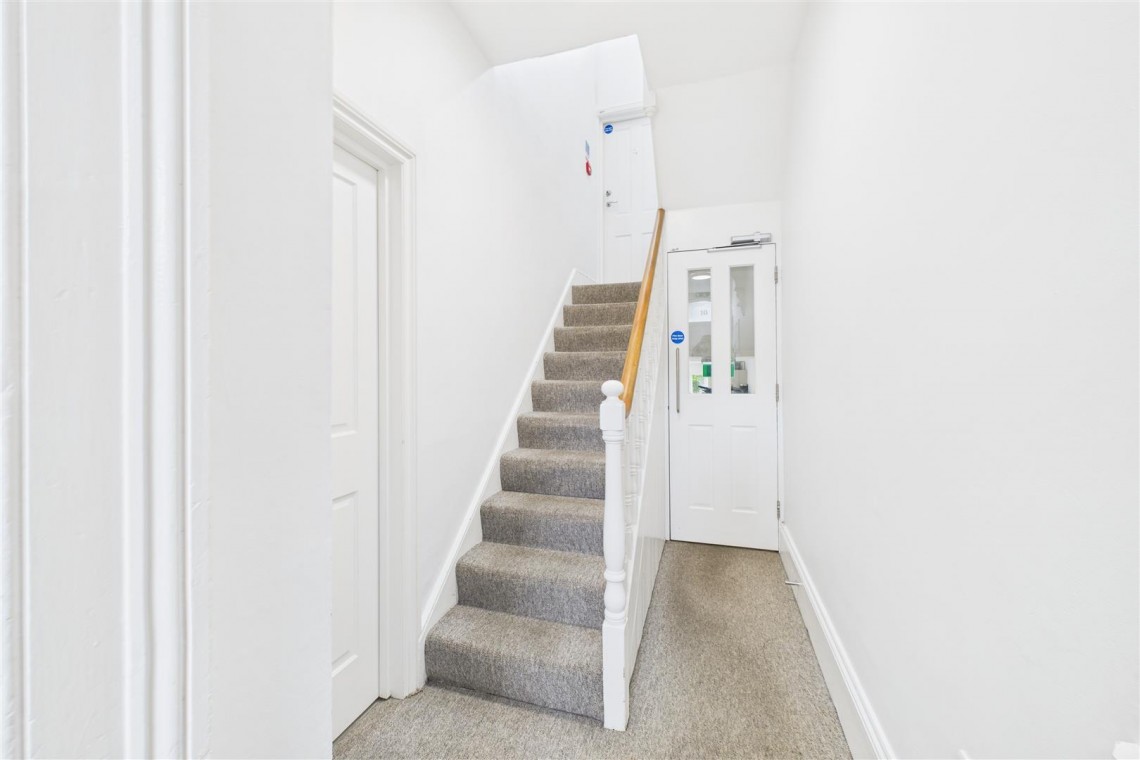 Images for FAMILY HOME / HMO | KINGSDOWN
