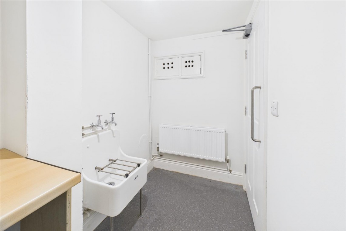 Images for FAMILY HOME / HMO | KINGSDOWN