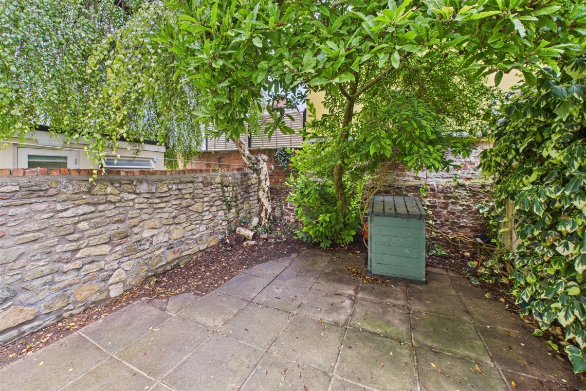 Images for FAMILY HOME / HMO | KINGSDOWN