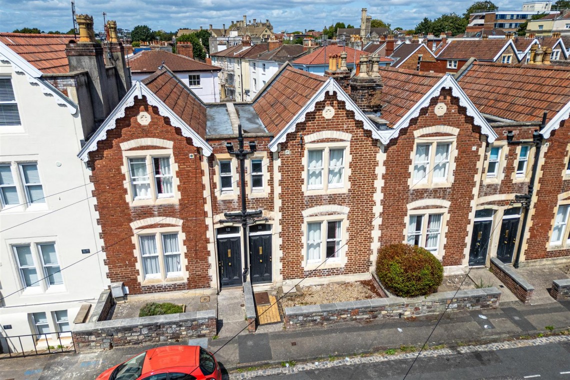 Images for FAMILY HOME / HMO | KINGSDOWN