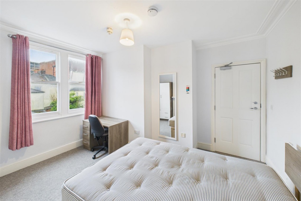 Images for FAMILY HOME / HMO | KINGSDOWN
