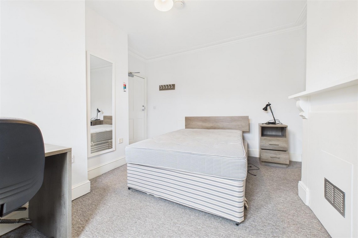 Images for FAMILY HOME / HMO | KINGSDOWN