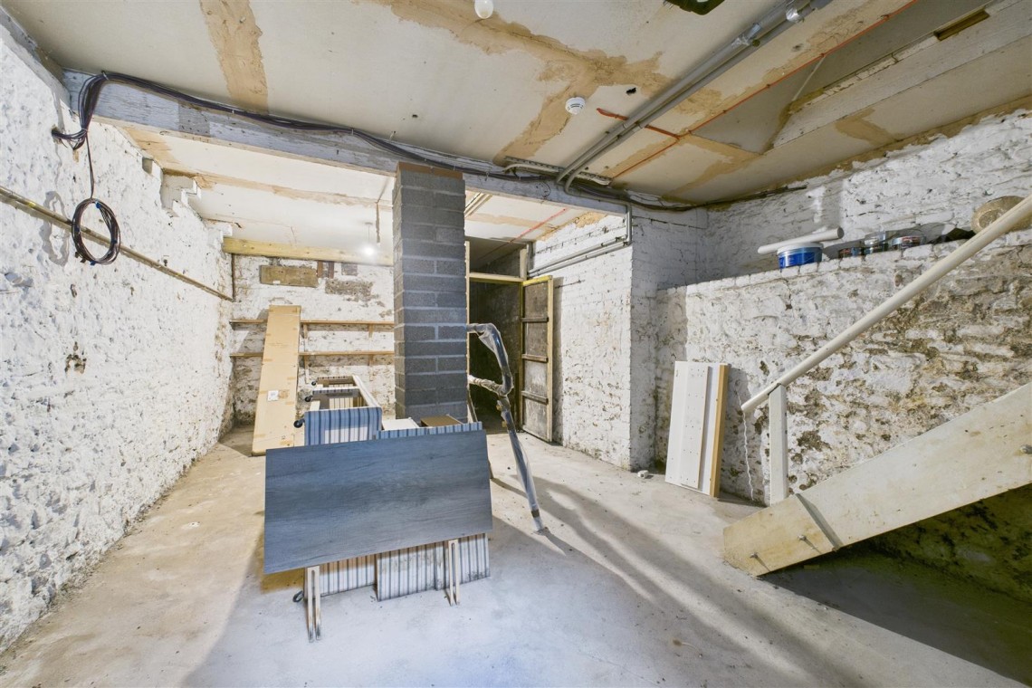 Images for FAMILY HOME / HMO | KINGSDOWN
