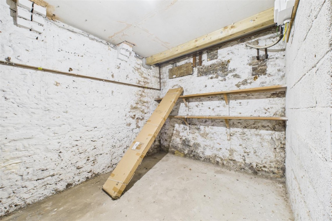 Images for FAMILY HOME / HMO | KINGSDOWN
