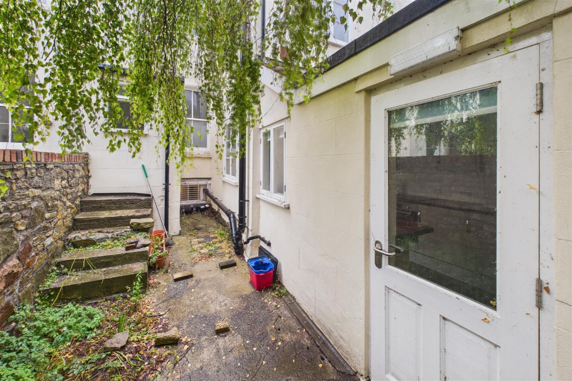 Images for FAMILY HOME / HMO | KINGSDOWN