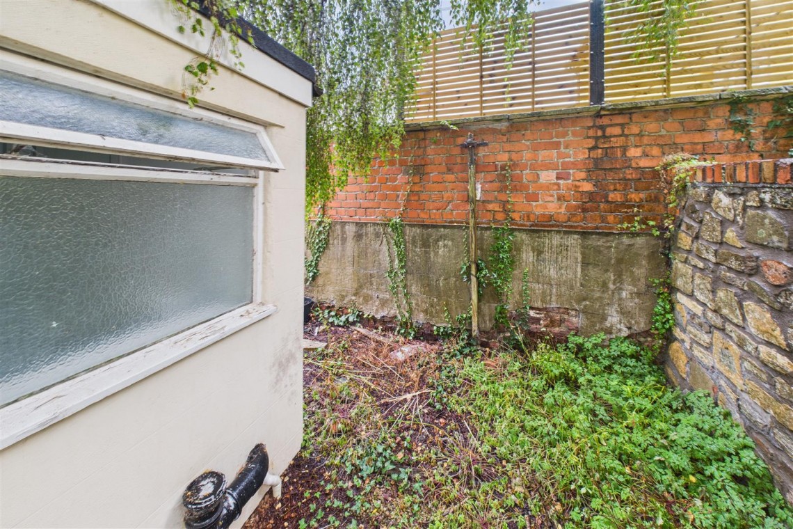 Images for FAMILY HOME / HMO | KINGSDOWN