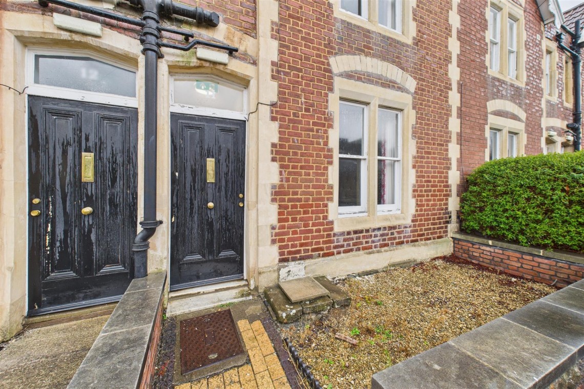 Images for FAMILY HOME / HMO | KINGSDOWN