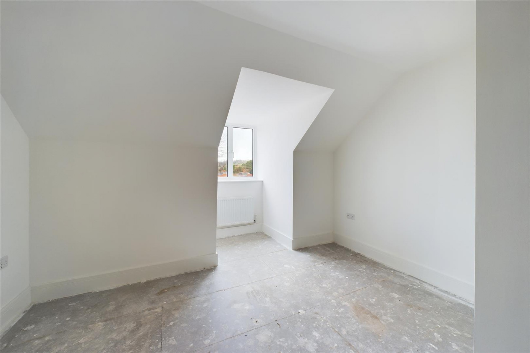 Images for 2 X NEW BUILD | CASH ONLY | NP7