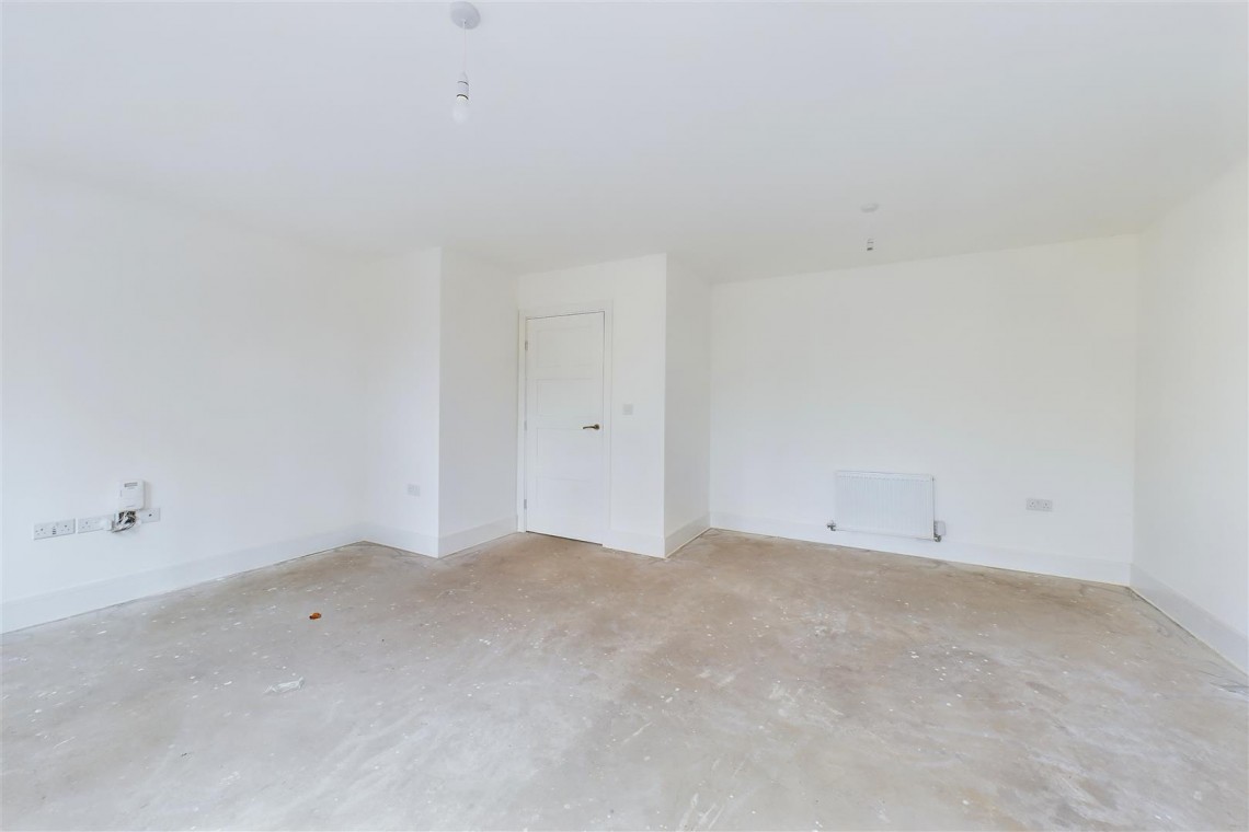 Images for 2 X NEW BUILD | CASH ONLY | NP7