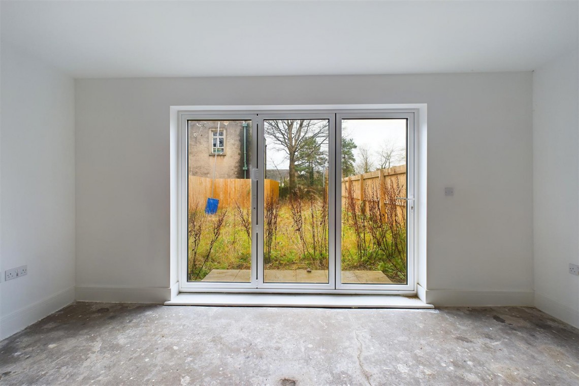 Images for 2 X NEW BUILD | CASH ONLY | NP7