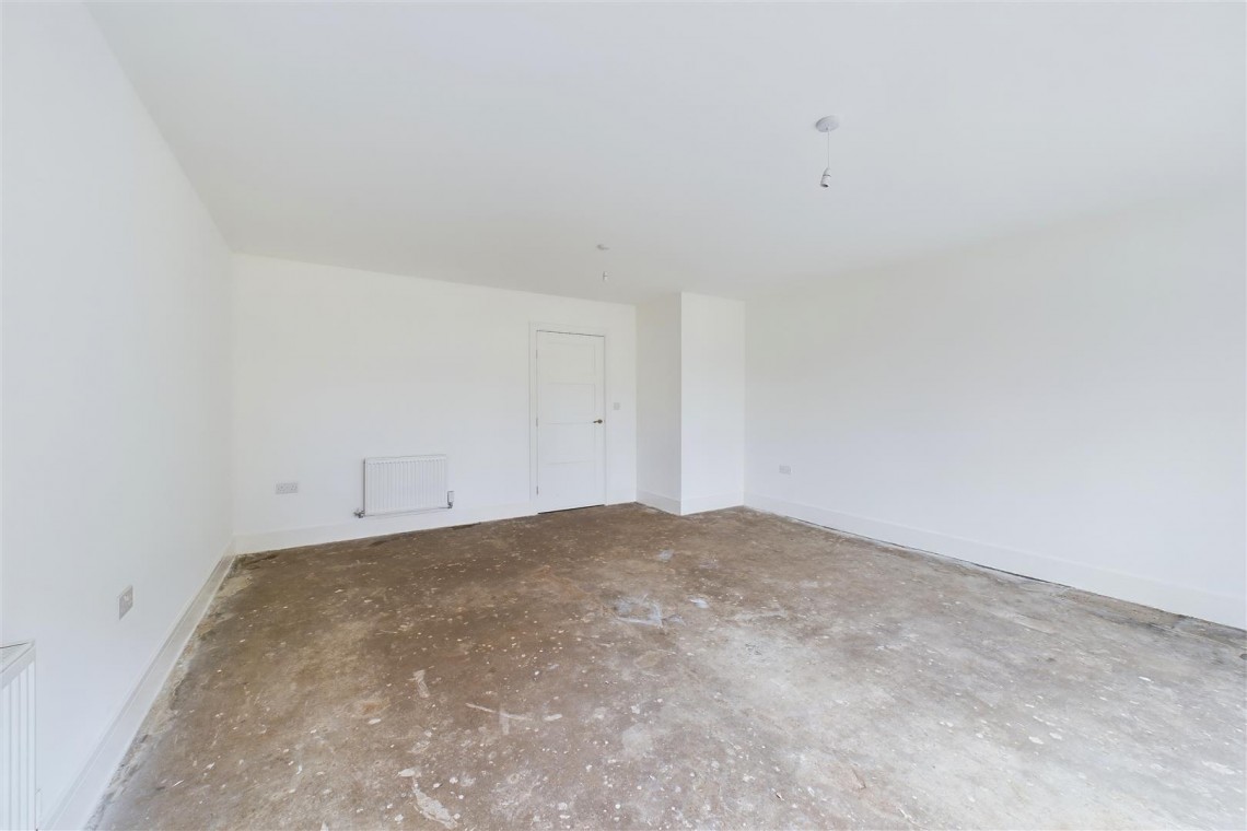 Images for 2 X NEW BUILD | CASH ONLY | NP7