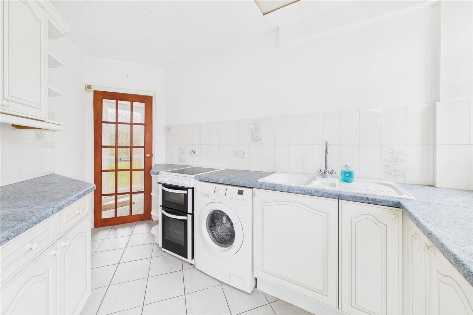 Images for REDUCED | UPDATING | COOMBE DINGLE