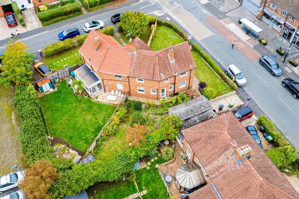 Images for REDUCED | UPDATING | COOMBE DINGLE