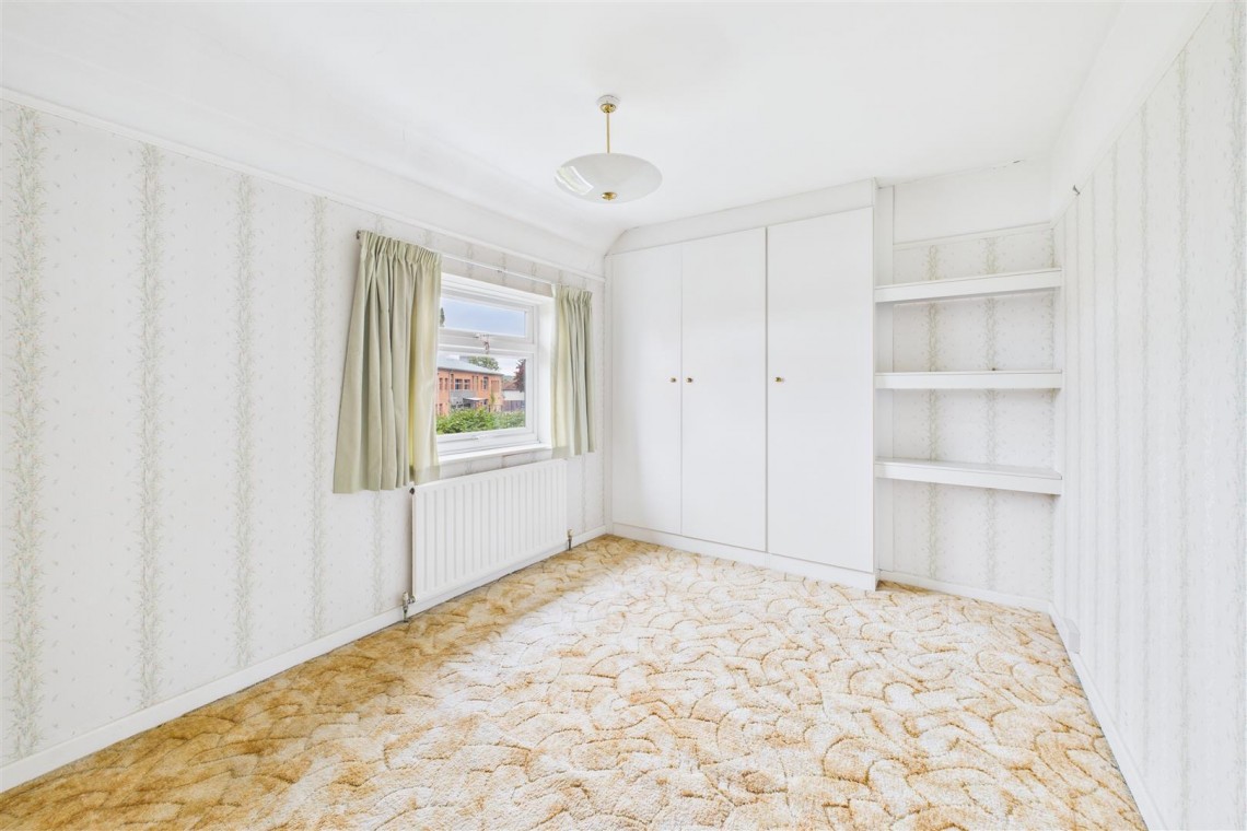 Images for REDUCED | UPDATING | COOMBE DINGLE