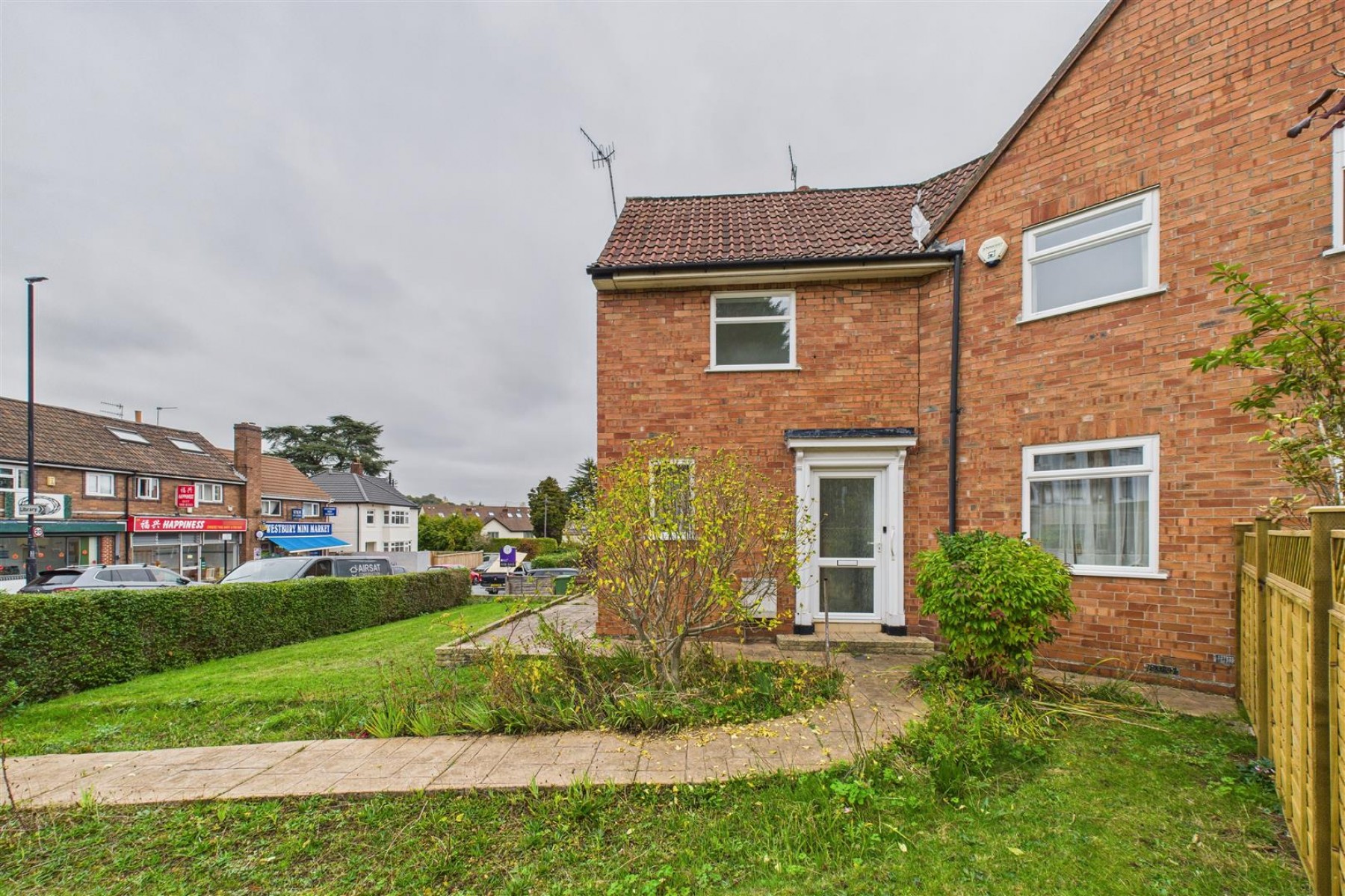 Images for REDUCED | UPDATING | COOMBE DINGLE