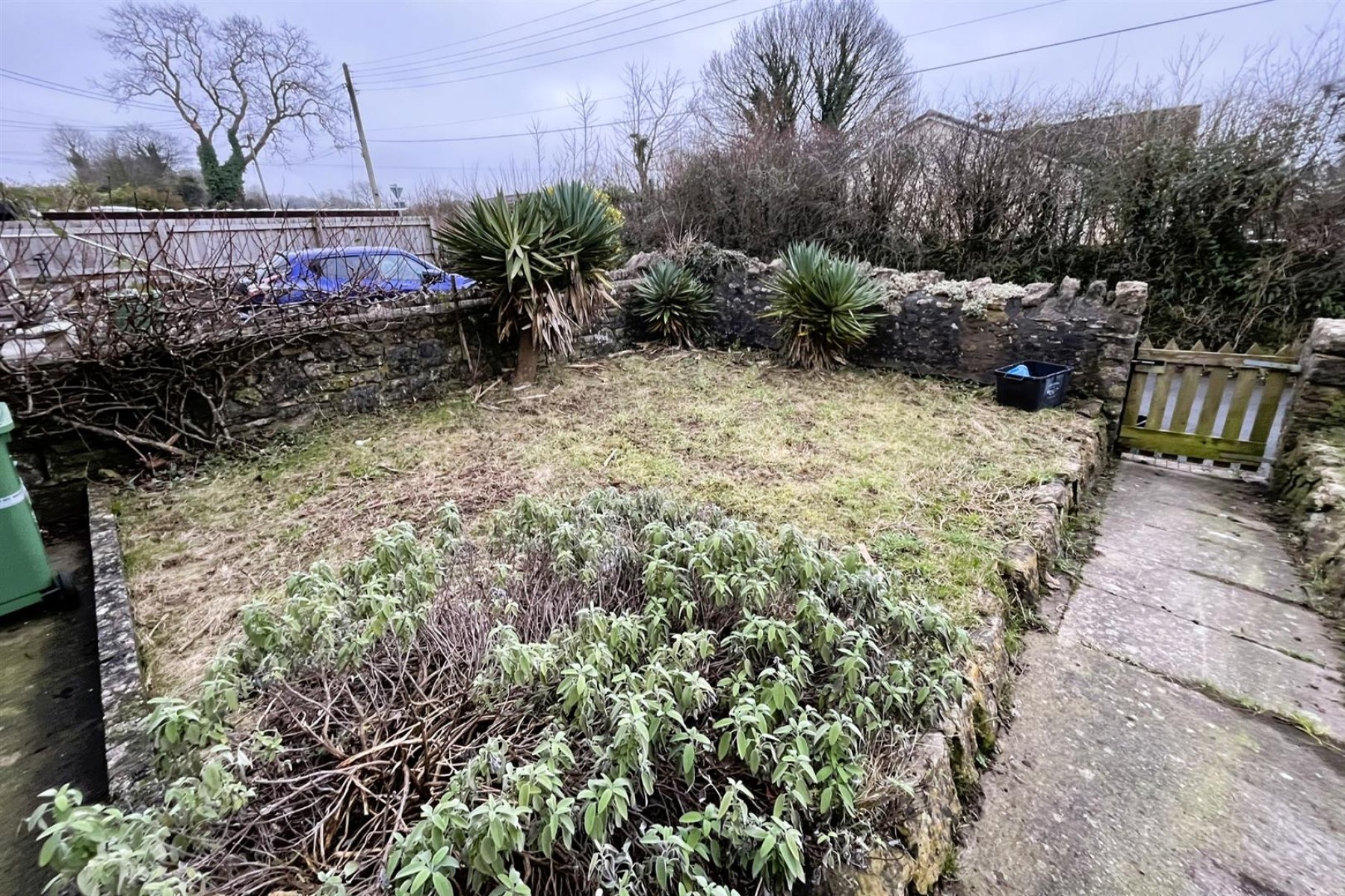 Images for UPDATING | LARGE GARDEN | SHEPTON MALLET