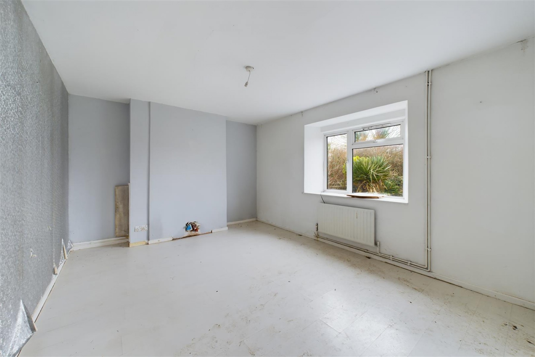 Images for UPDATING | LARGE GARDEN | SHEPTON MALLET