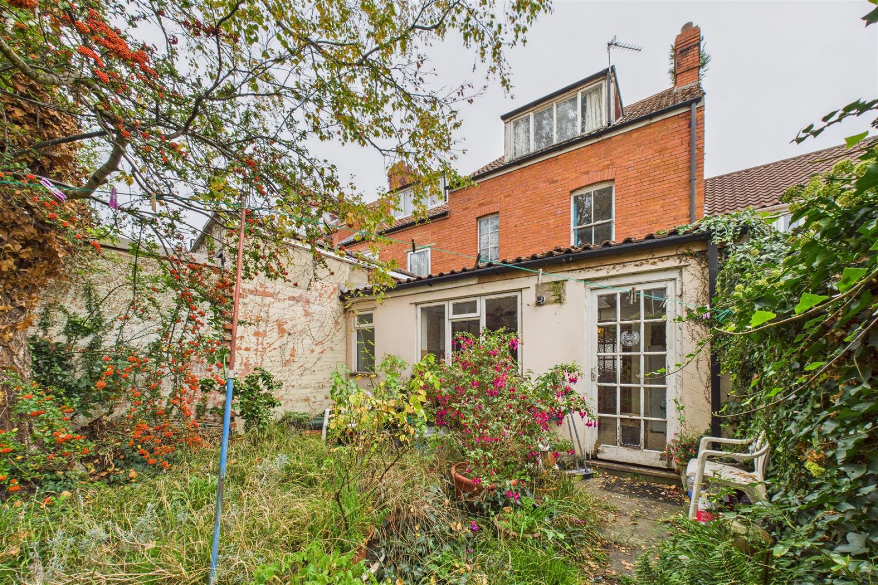 Images for HOUSE | UPDATING | GLASTONBURY