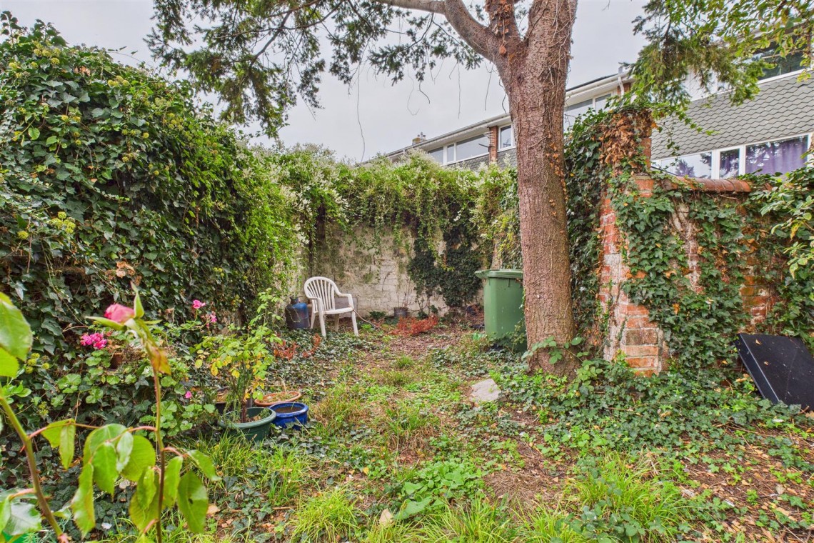 Images for HOUSE | UPDATING | GLASTONBURY