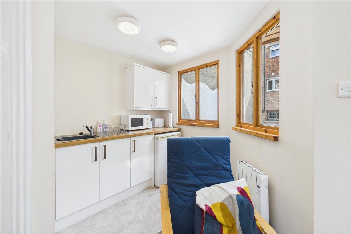 Images for COMMERCIAL INVESTMENT | £12,500 pa