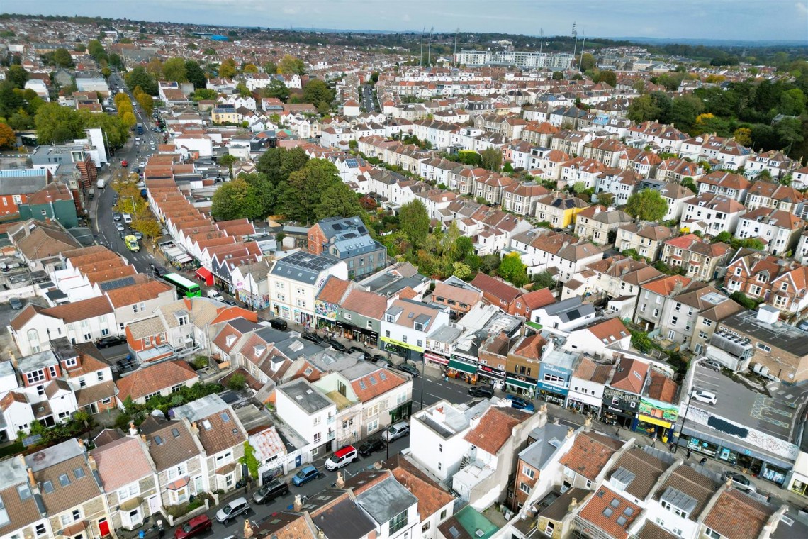 Images for COMMERCIAL INVESTMENT | £12,500 pa