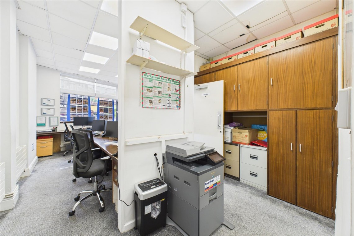 Images for COMMERCIAL INVESTMENT | £12,500 pa