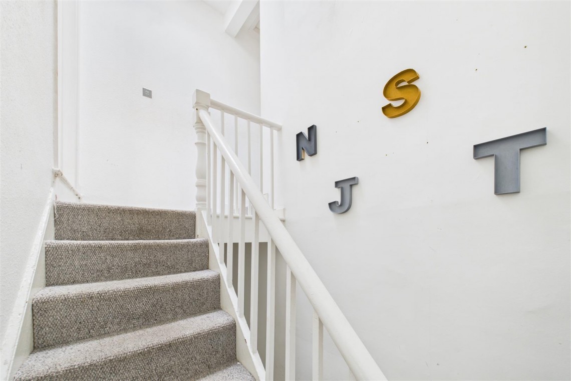 Images for PERIOD HOUSE FOR UDPATING | ST AGNES