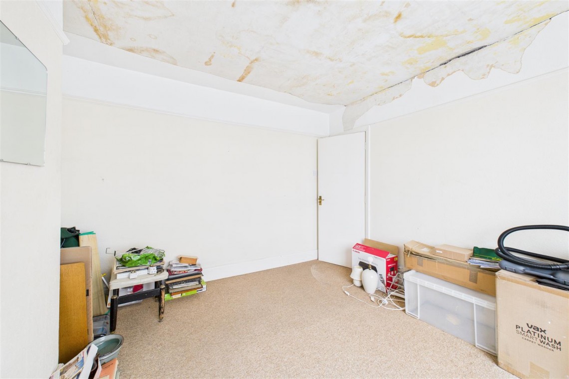 Images for UPDATING | FILTON