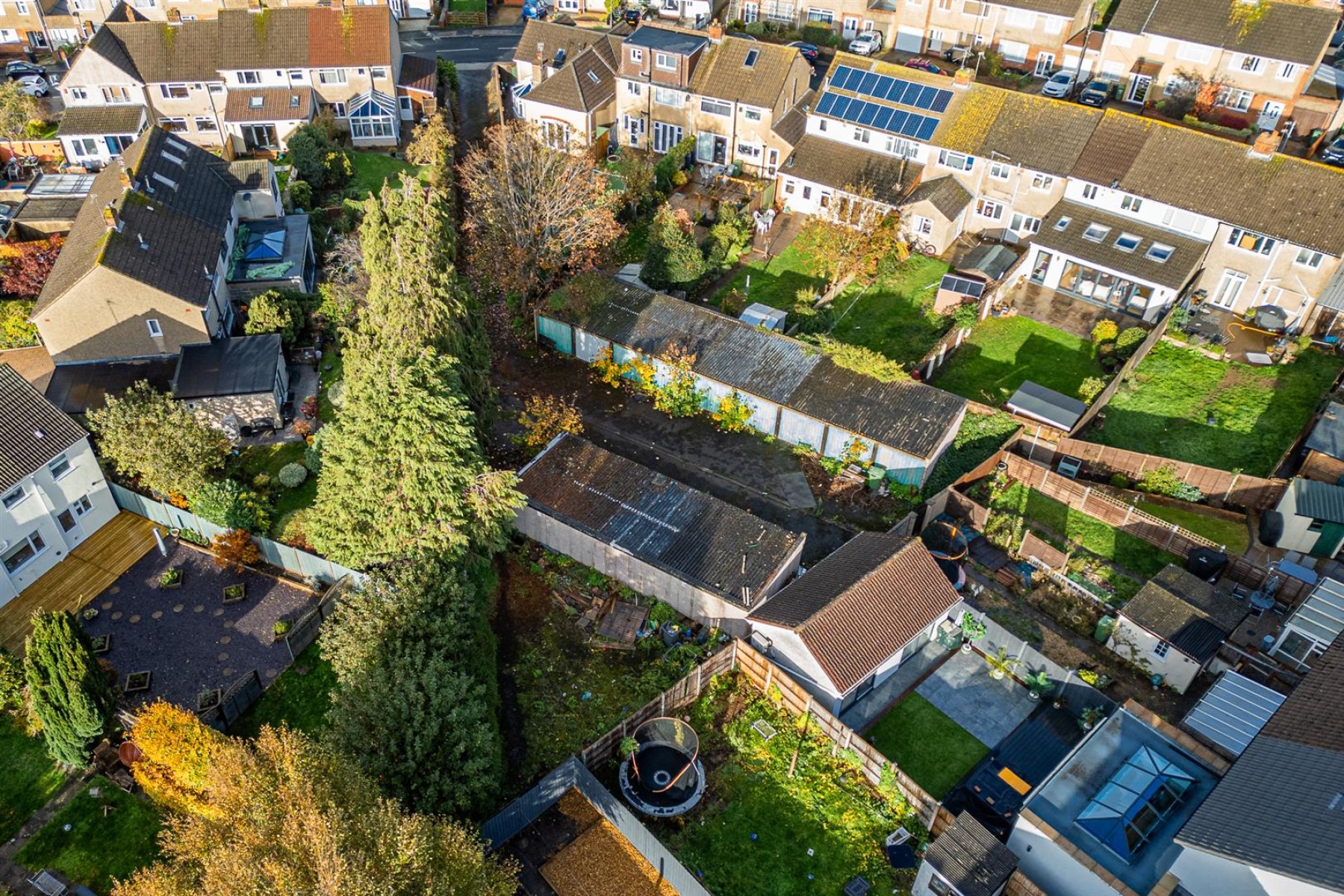 Images for 0.177 ACRES | 14 GARAGES | DOWNEND