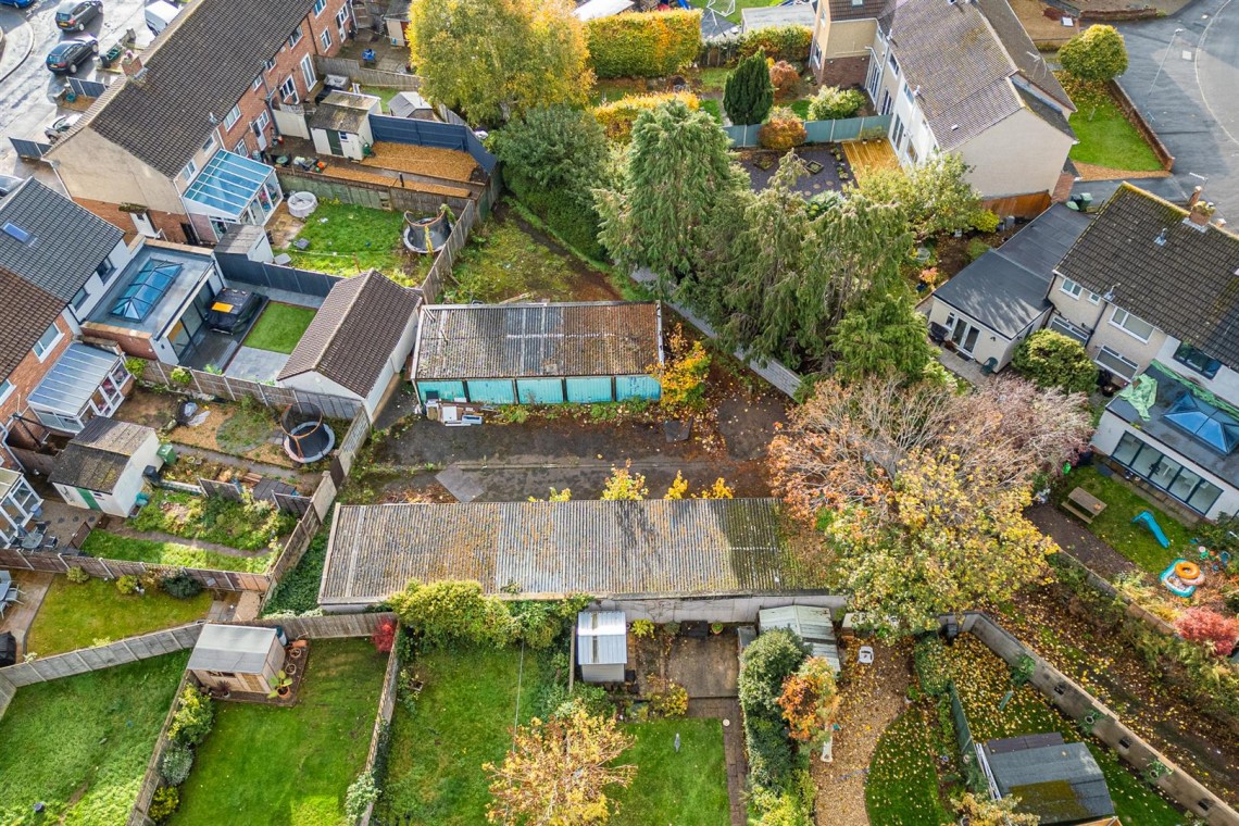 Images for 0.177 ACRES | 14 GARAGES | DOWNEND