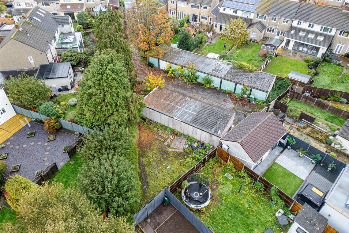 Images for 0.177 ACRES | 14 GARAGES | DOWNEND