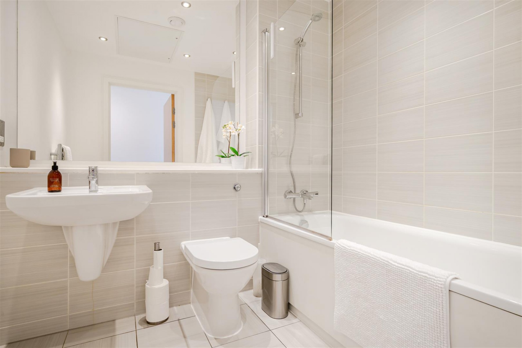 Images for Broad Weir, City Centre