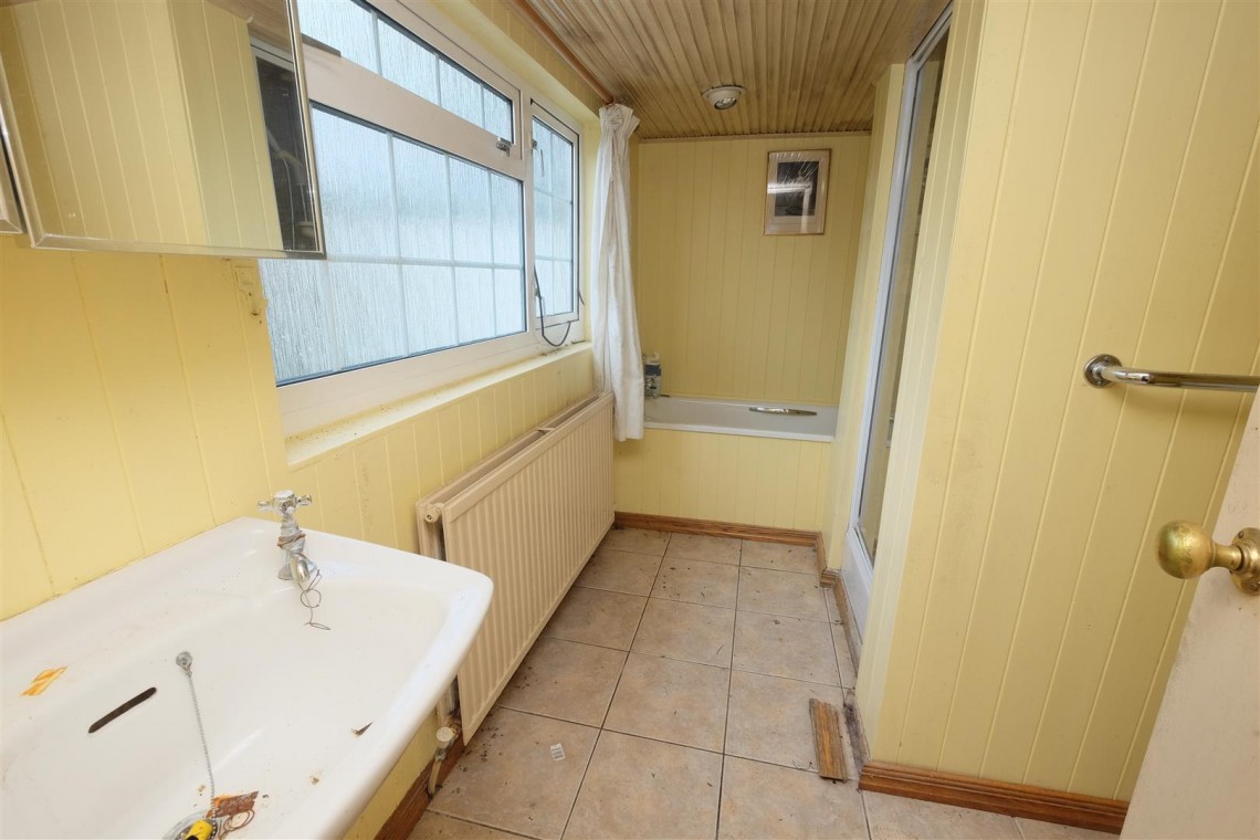 Images for DETACHED FOR MODERNISATION | BS5