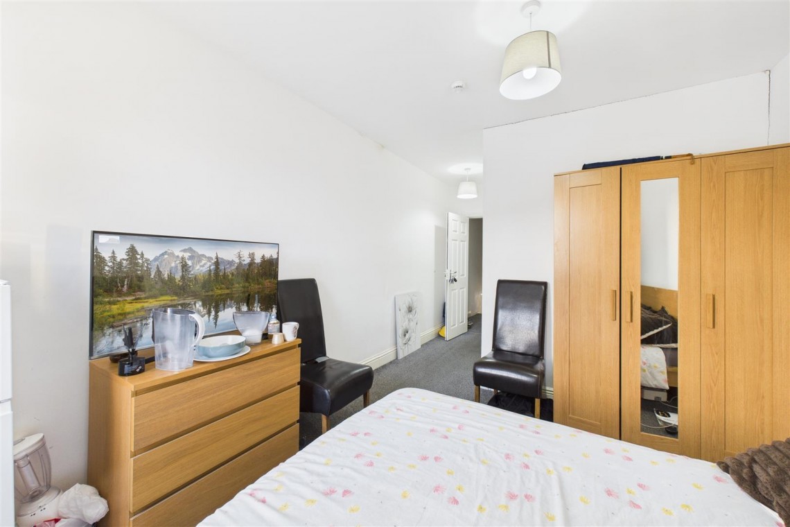 Images for 6 BED | 6 BATH | HMO | £40K | WSM