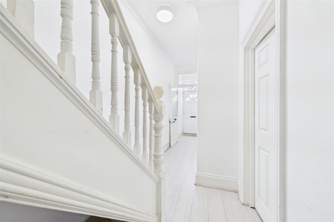 Images for 6 BED | 6 BATH | HMO | £40K | WSM