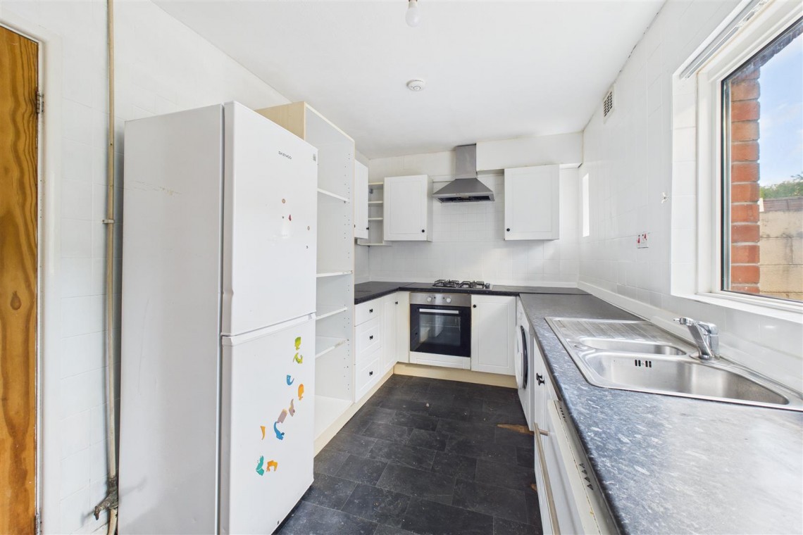 Images for SEMI | UPDATING | BEDMINSTER